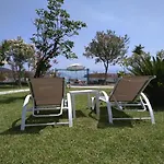 Palmyra Beachfront 아파트 *