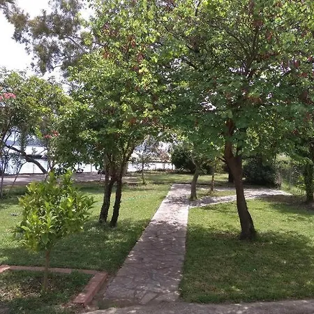 Palmyra Beachfront * Нидри