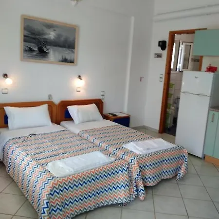 Palmyra Beachfront Апартаменты *