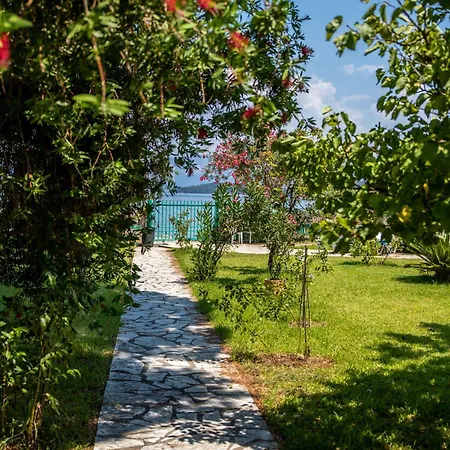 Palmyra Beachfront 公寓 奈德里